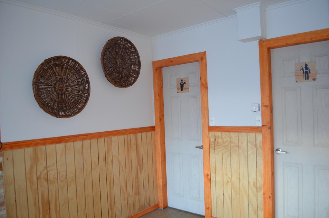 Hostal Camino De Santiago Puerto Natales Bagian luar foto