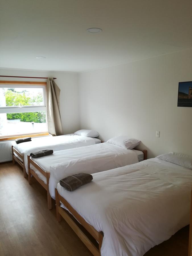 Hostal Camino De Santiago Puerto Natales Bagian luar foto